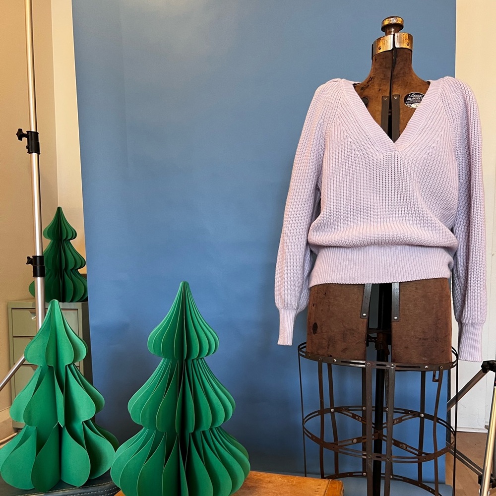 Lavender yaya V-Neck Women's Sweater
